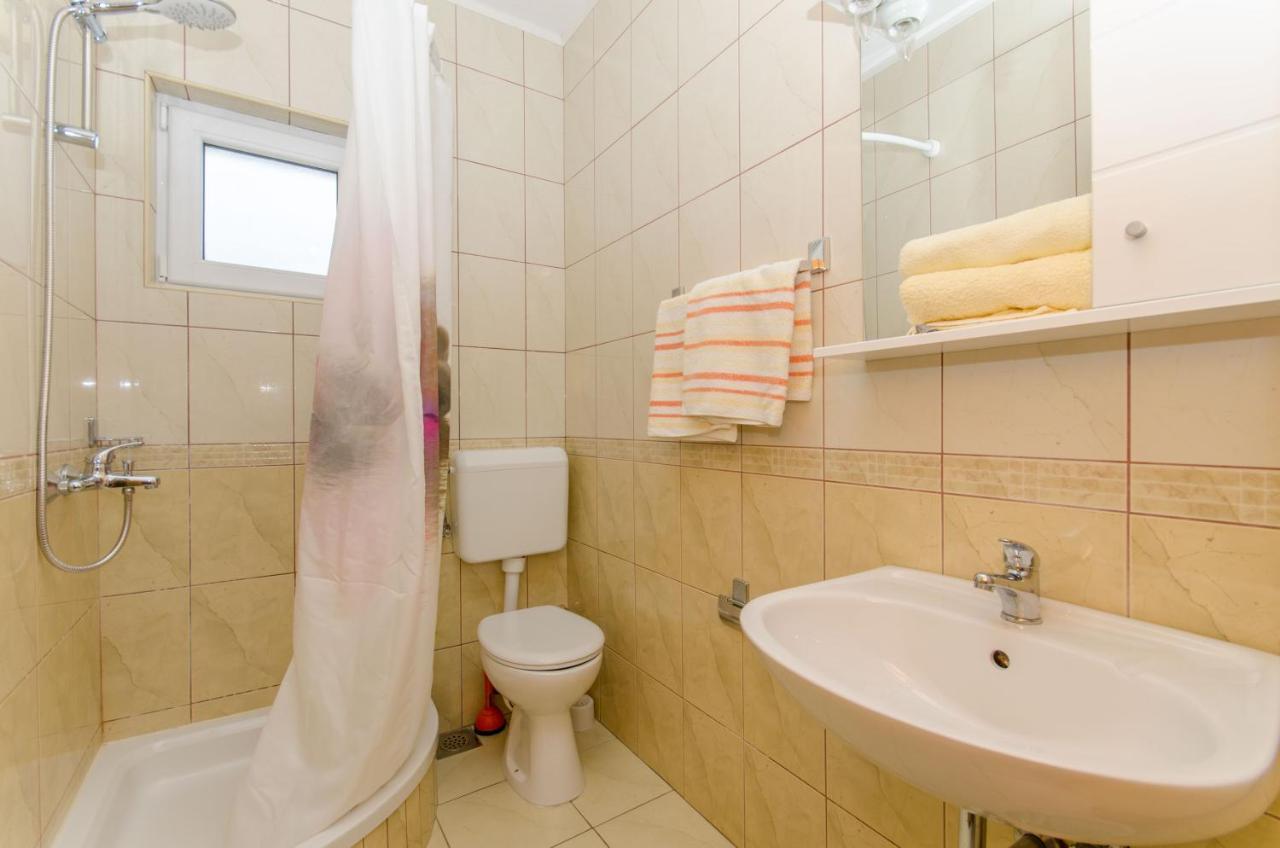 Knezovicapartments Živogošće Dış mekan fotoğraf