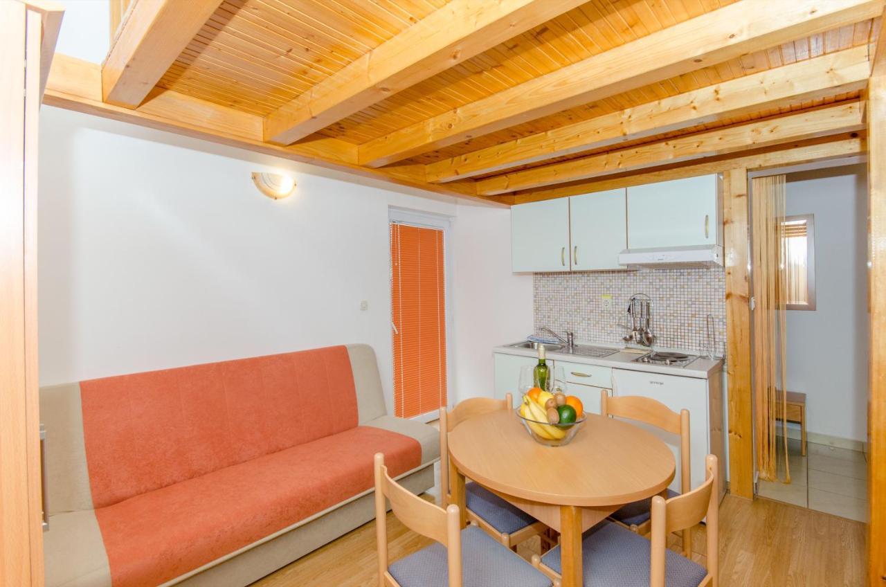Knezovicapartments Živogošće Dış mekan fotoğraf