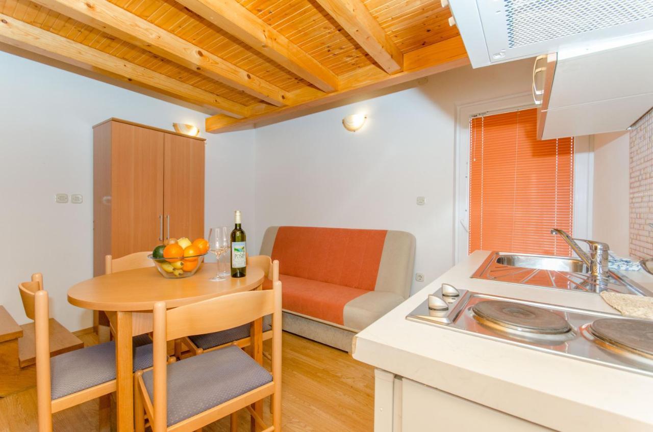 Knezovicapartments Živogošće Dış mekan fotoğraf