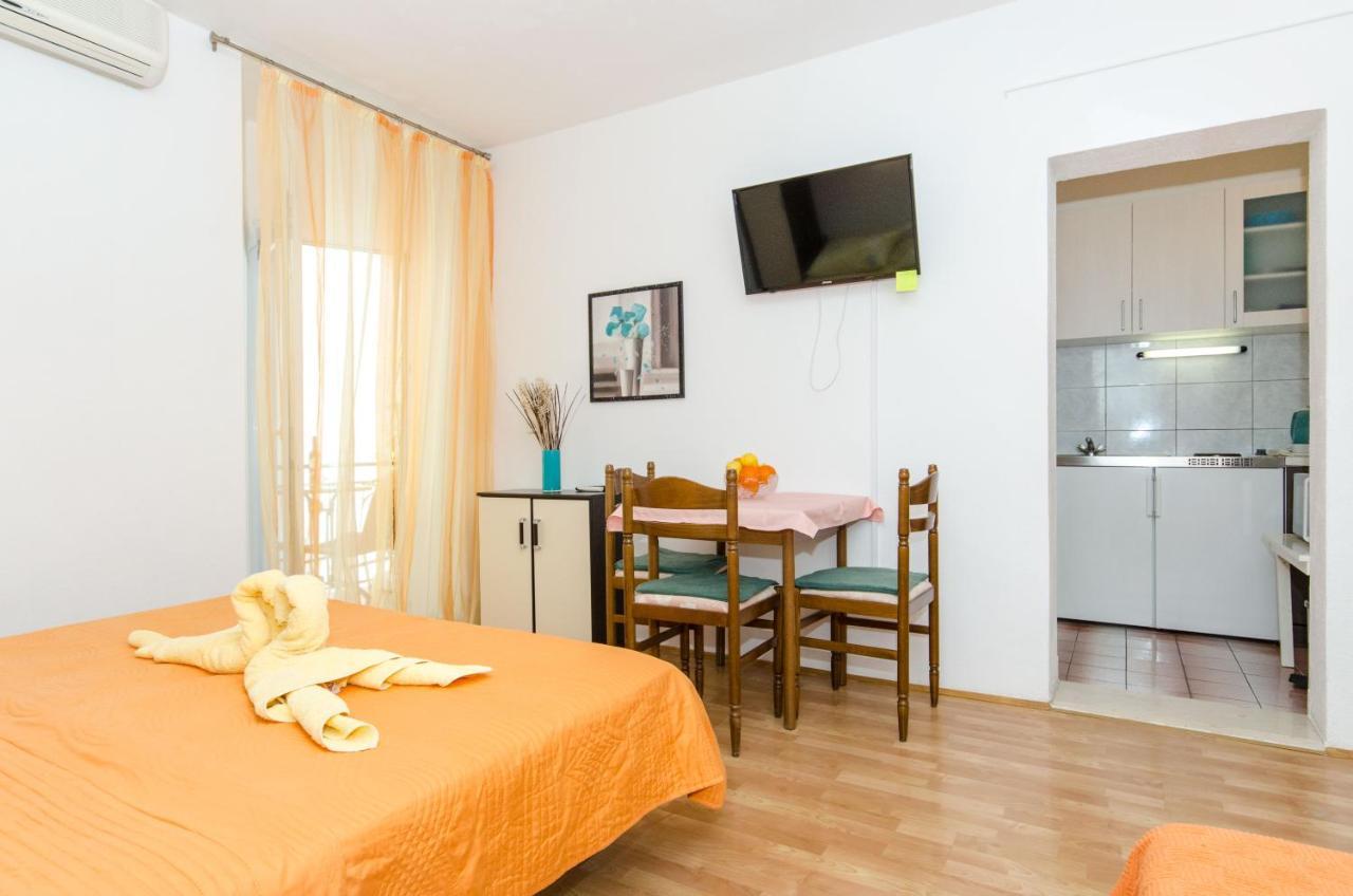 Knezovicapartments Živogošće Dış mekan fotoğraf