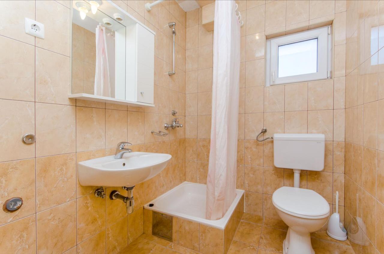 Knezovicapartments Živogošće Dış mekan fotoğraf