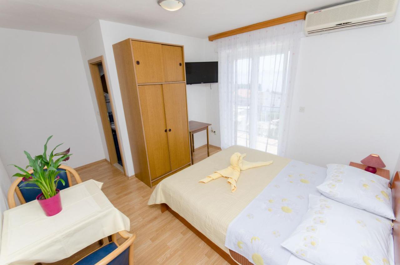 Knezovicapartments Živogošće Dış mekan fotoğraf
