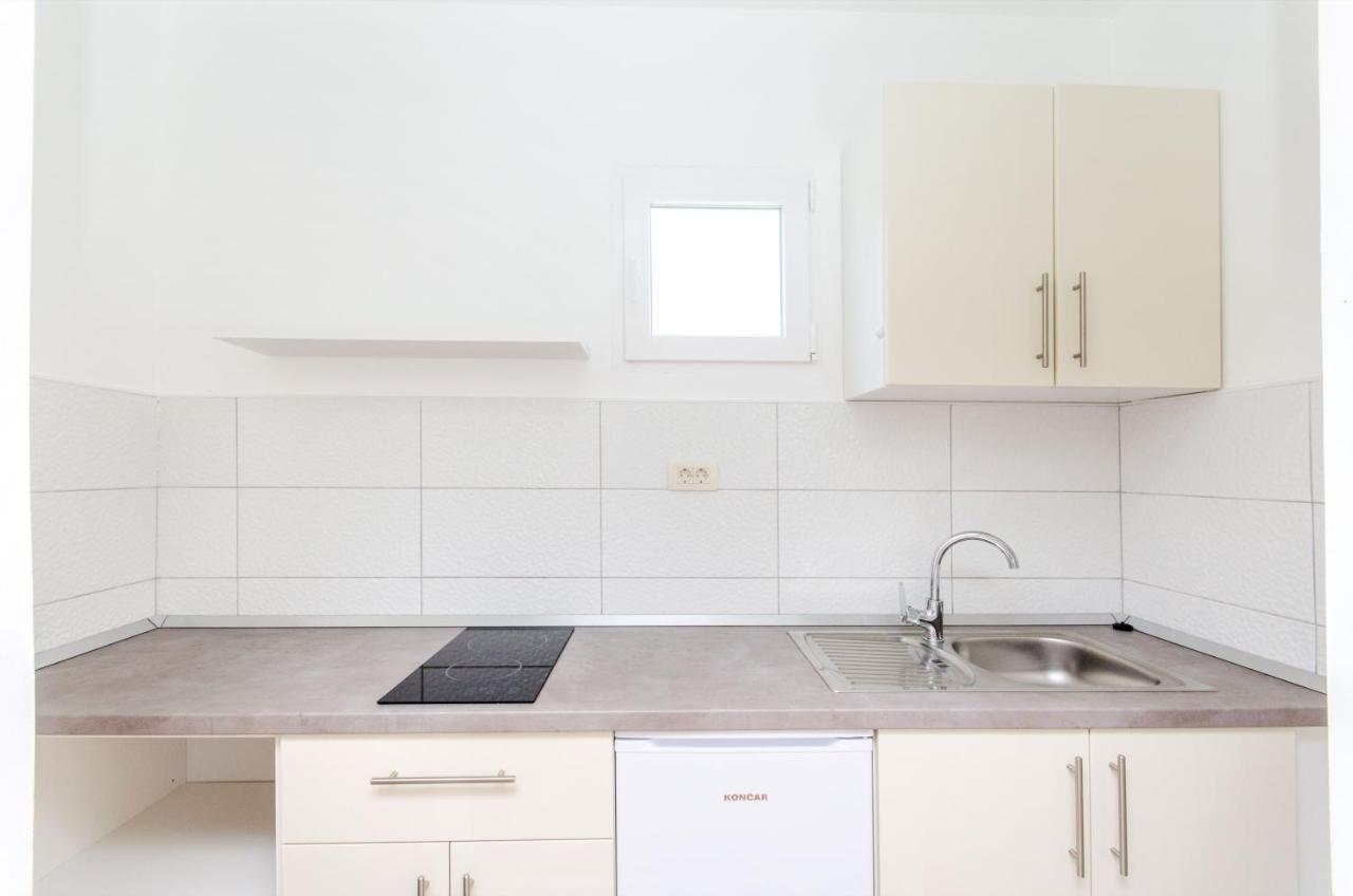 Knezovicapartments Živogošće Dış mekan fotoğraf